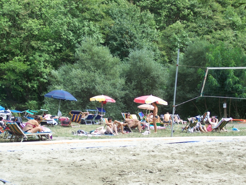  Image name: Parco078.jpg 
 width: 801 pixel 
 height: 602 pixel 
 Size: 556818 bytes 
 Click to enlarge 